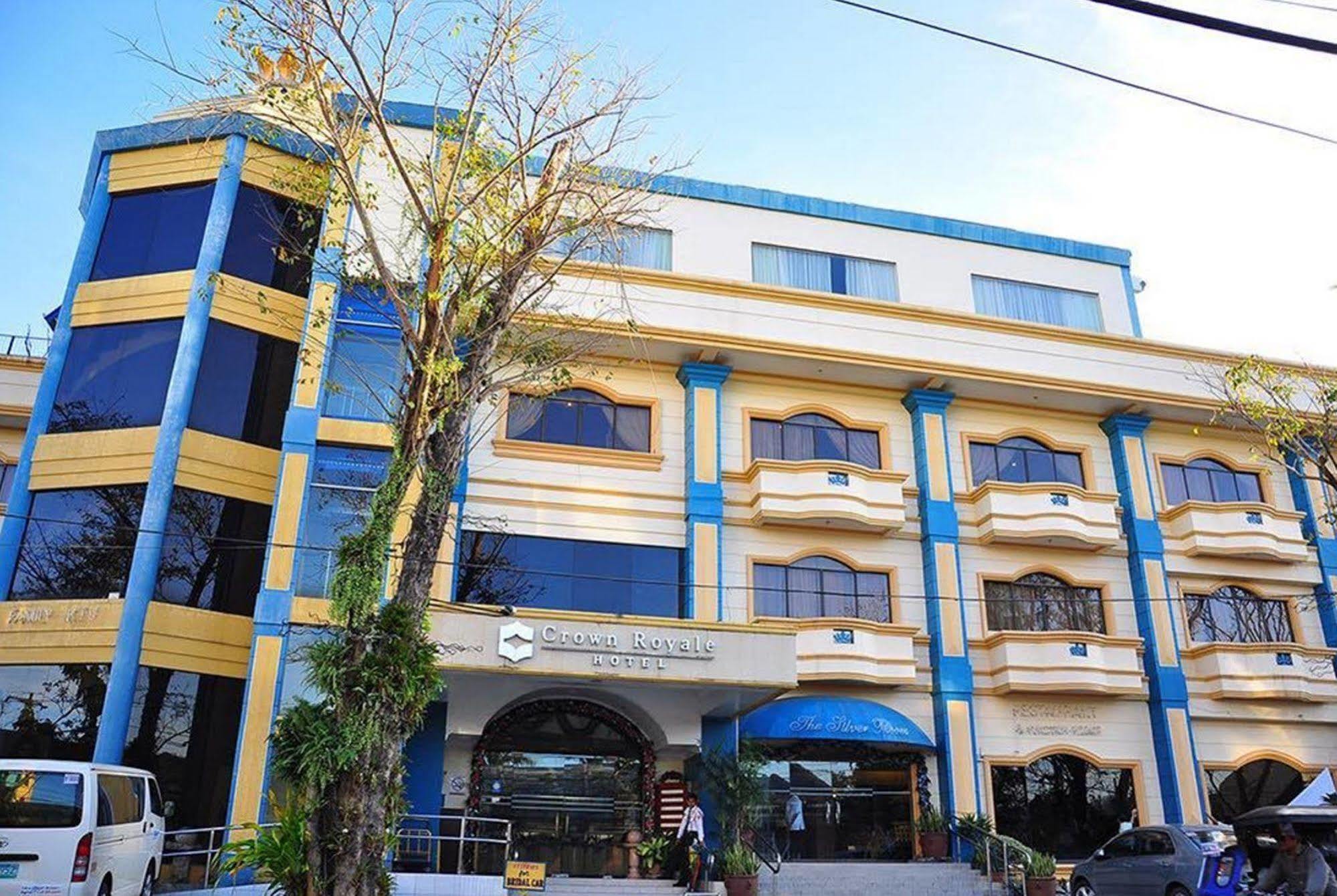 Crown Royale Hotel Balanga Exterior photo